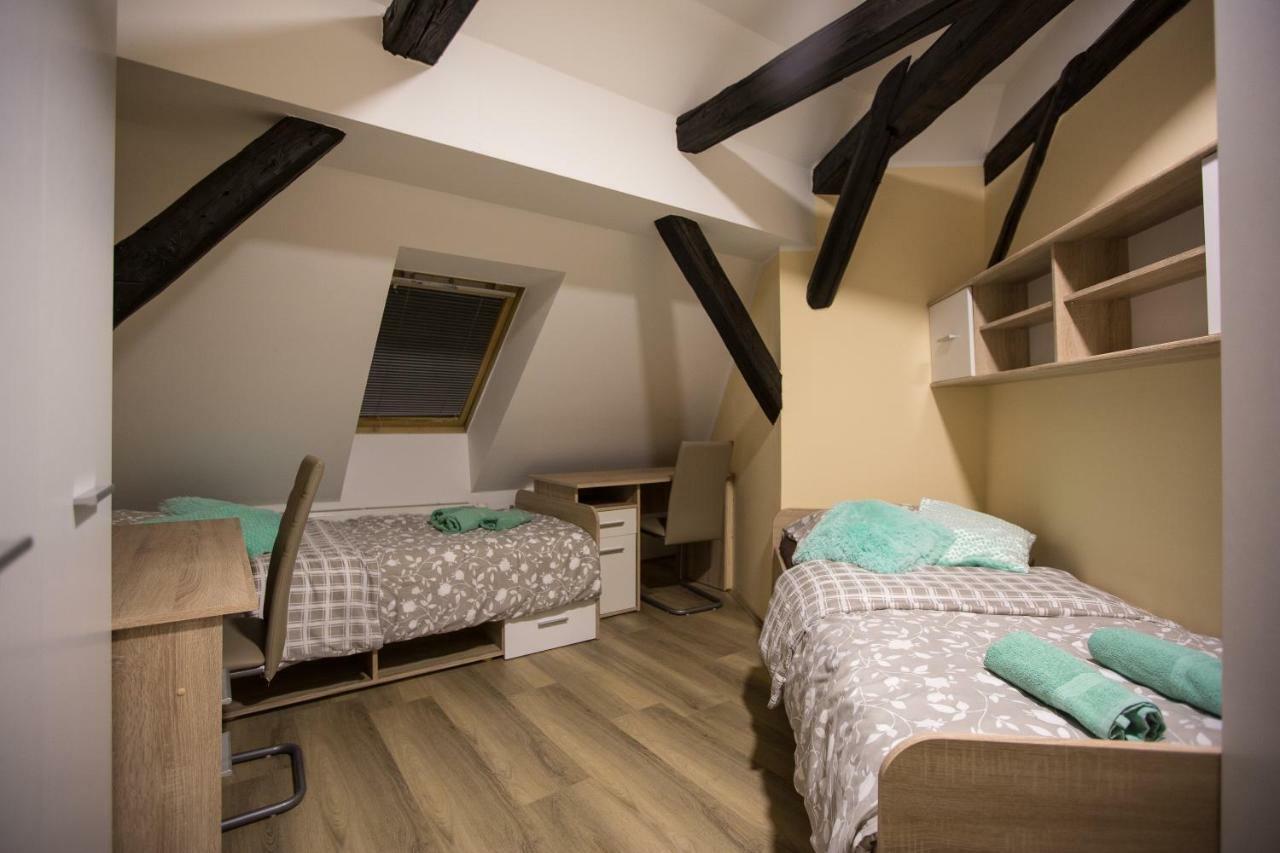 Minidorm Rooms In Heart Of City Center Марибор Экстерьер фото