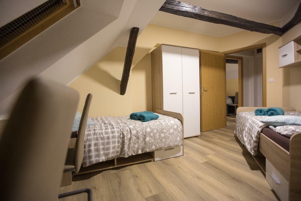 Minidorm Rooms In Heart Of City Center Марибор Экстерьер фото
