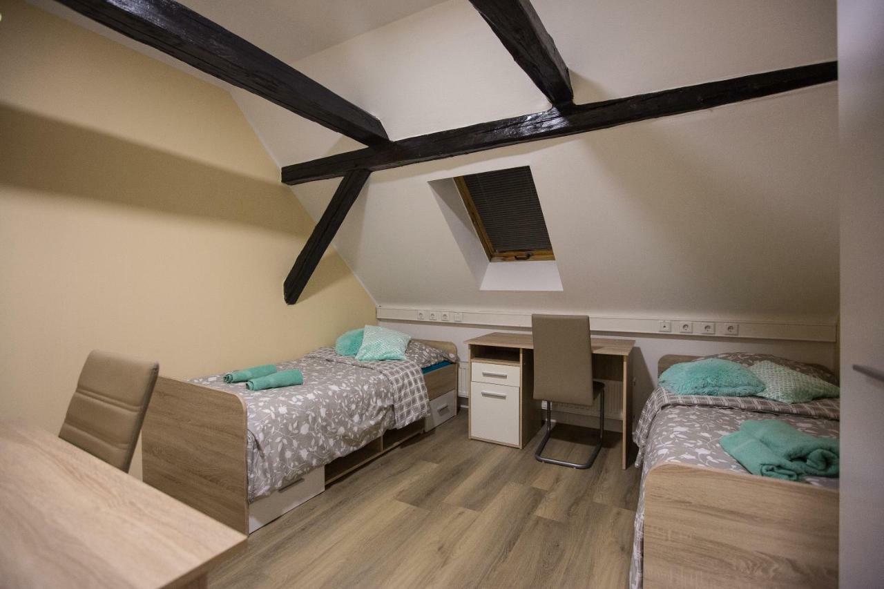 Minidorm Rooms In Heart Of City Center Марибор Экстерьер фото